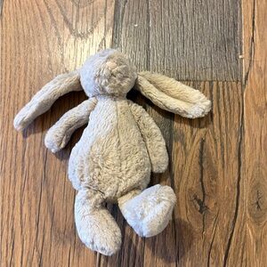 Sold!! Jellycat Bashful Beige Bunny